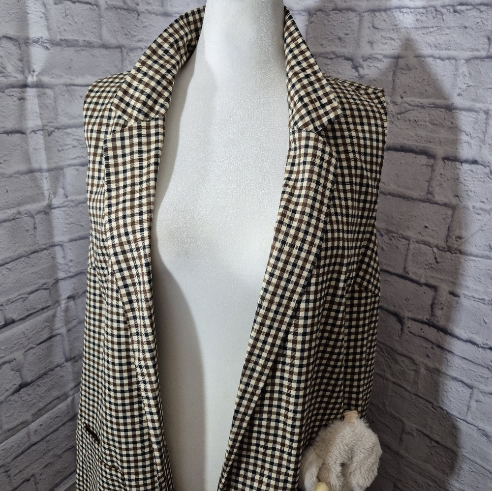 Women's Checkered Long Vest - Picture 7 of 9